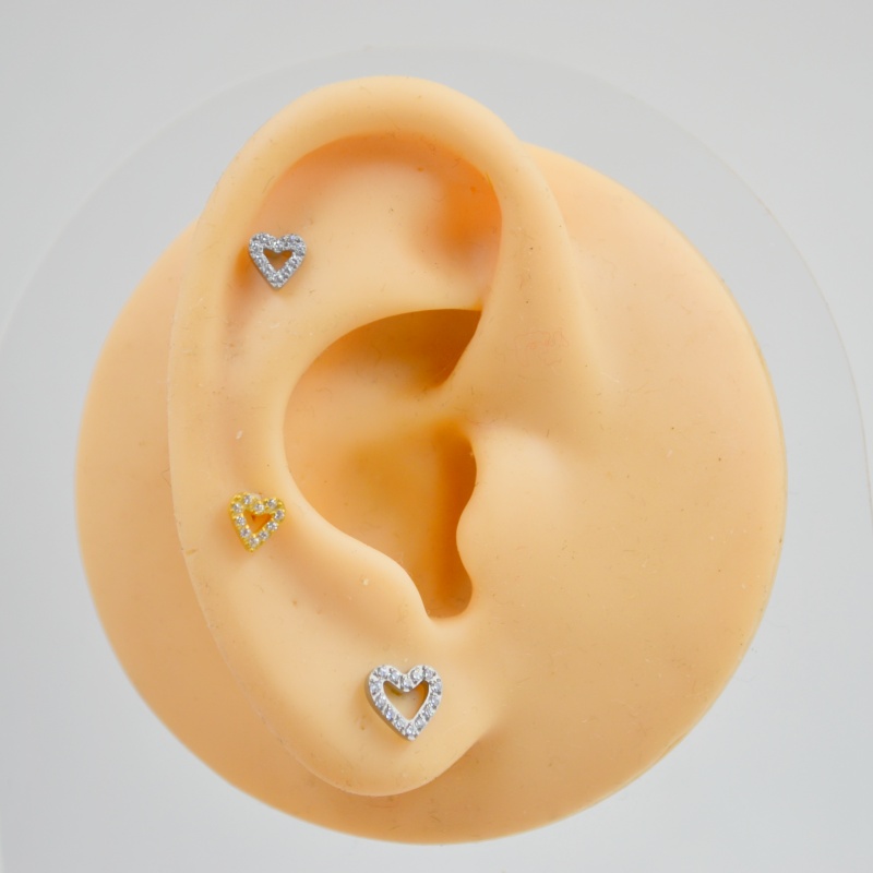 Corpo de titânio Coração CZ Jó - Rook Curved Barbell avaliação e preço